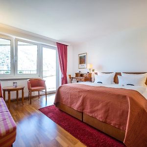 Superior Zimmer mit Kingsize-Bett